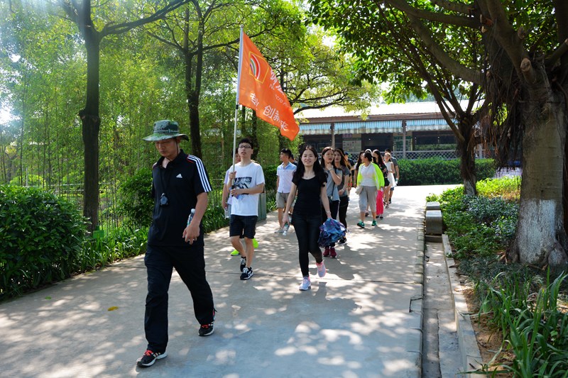 行進途中 行進途中