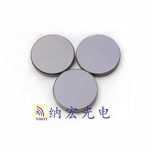 鍍膜后的濾光片 鍍膜后的濾光片