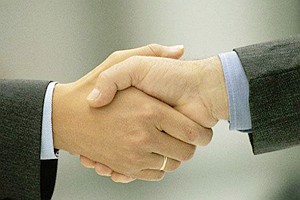 建立科研合作關(guān)系